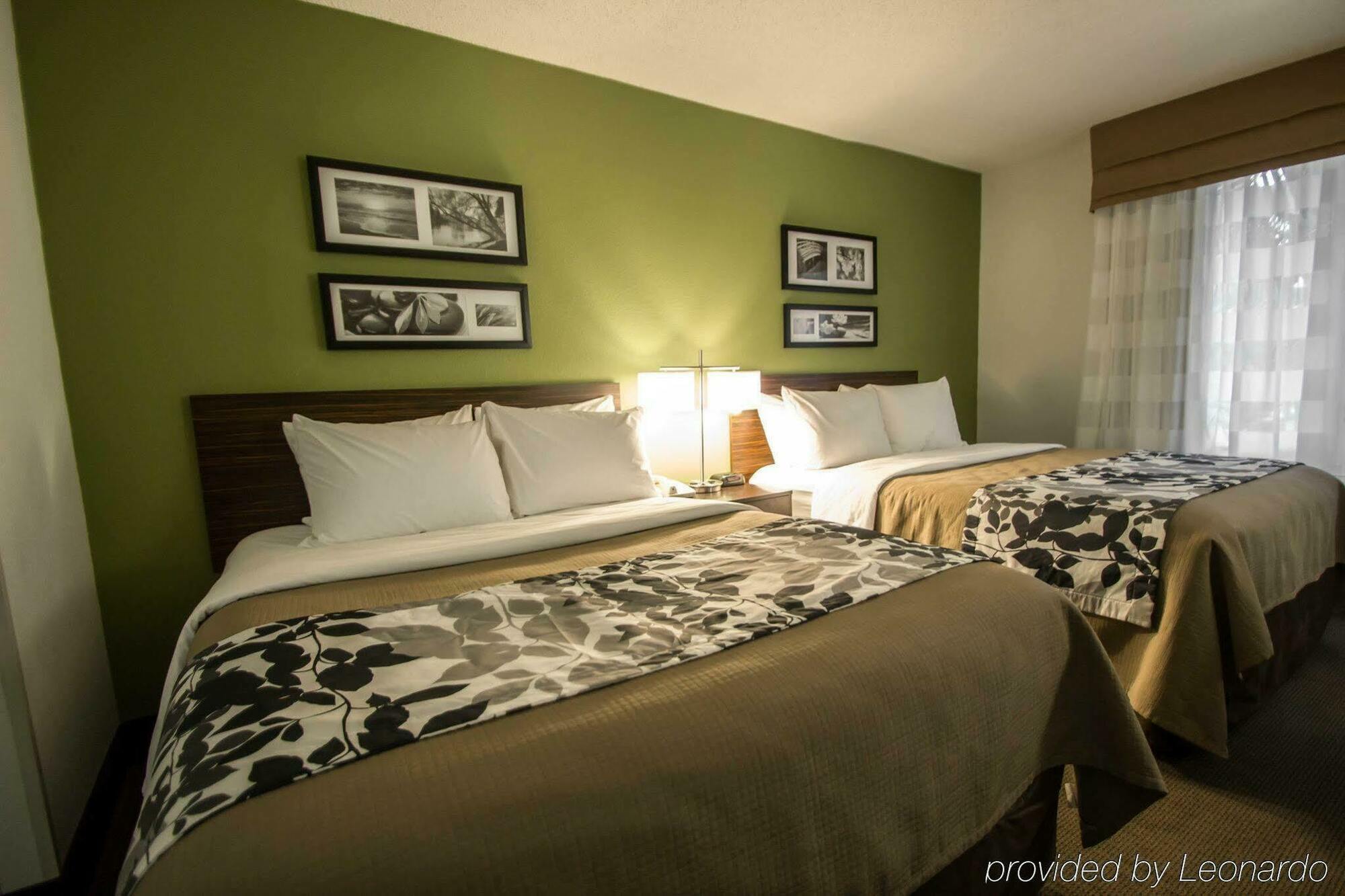 Sleep Inn & Suites Dania Beach Exterior photo